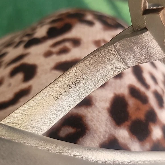 🖤🥰Beautiful Tory Burch Miller Embellished Sandals🖤🥰 - Picture 6 of 11